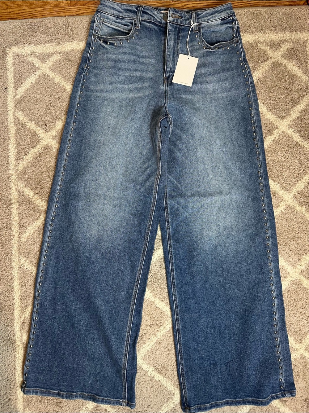 Wide Leg Studded Blue Jeans